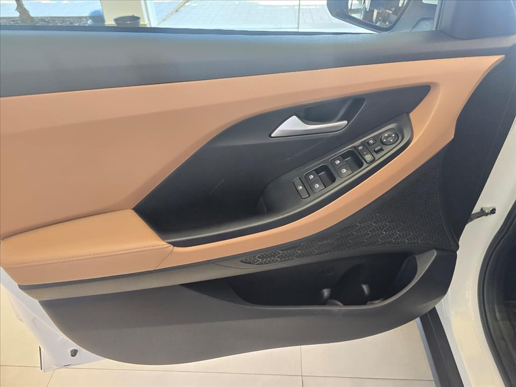 Hyundai-CRETA-1.0 TGDI FLEX PLATINUM AUTOMÁTICO