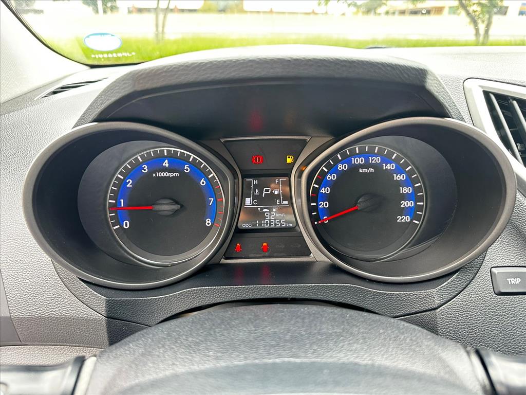 HB20S 1.6 COMFORT PLUS 16V FLEX 4P AUTOMÁTICO10