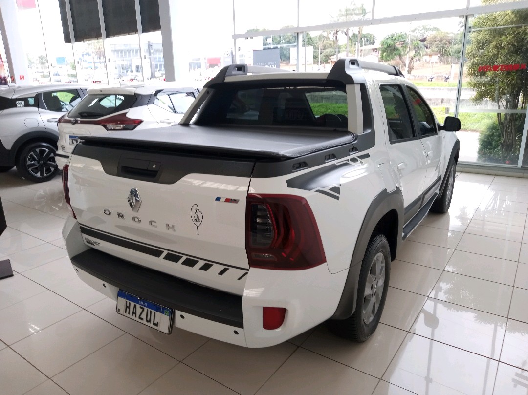 DUSTER OROCH 1.6 16V SCE FLEX DYNAMIQUE MANUAL5