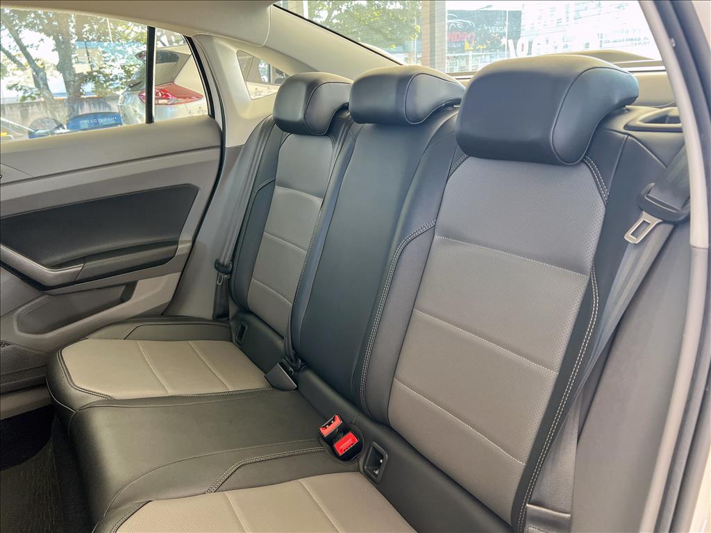 VIRTUS 1.0 200 TSI COMFORTLINE AUTOMÁTICO17