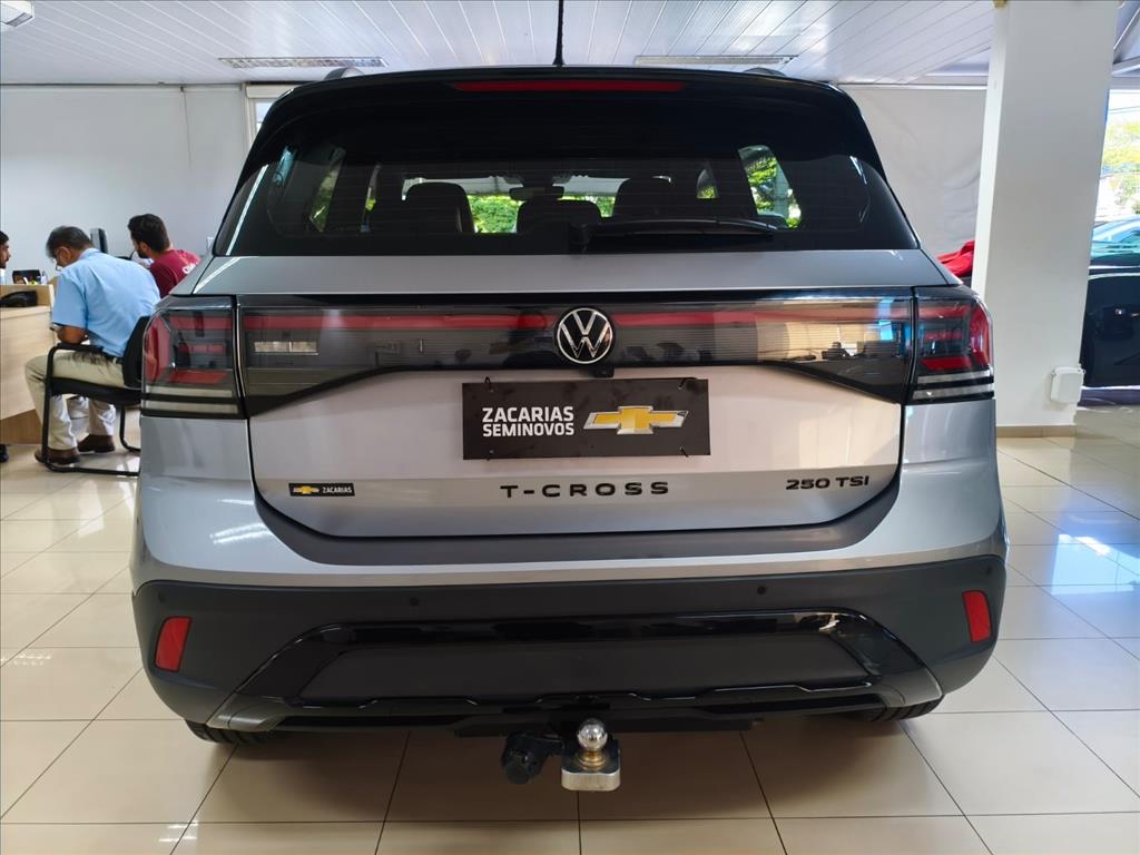 T-CROSS 1.4 250 TSI TOTAL FLEX HIGHLINE AUTOMÁTICO3