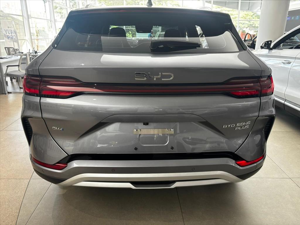 SONG PLUS 1.5 DM-I HÍBRIDO AUTOMÁTICO11