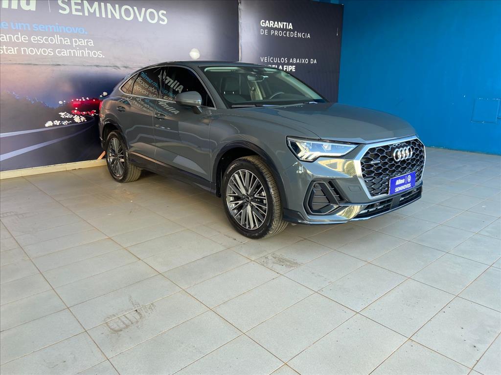 Q3 2.0 40 TFSI GASOLINA SPORTBACK PERFORMANCE QUATTRO TIPTRONIC2