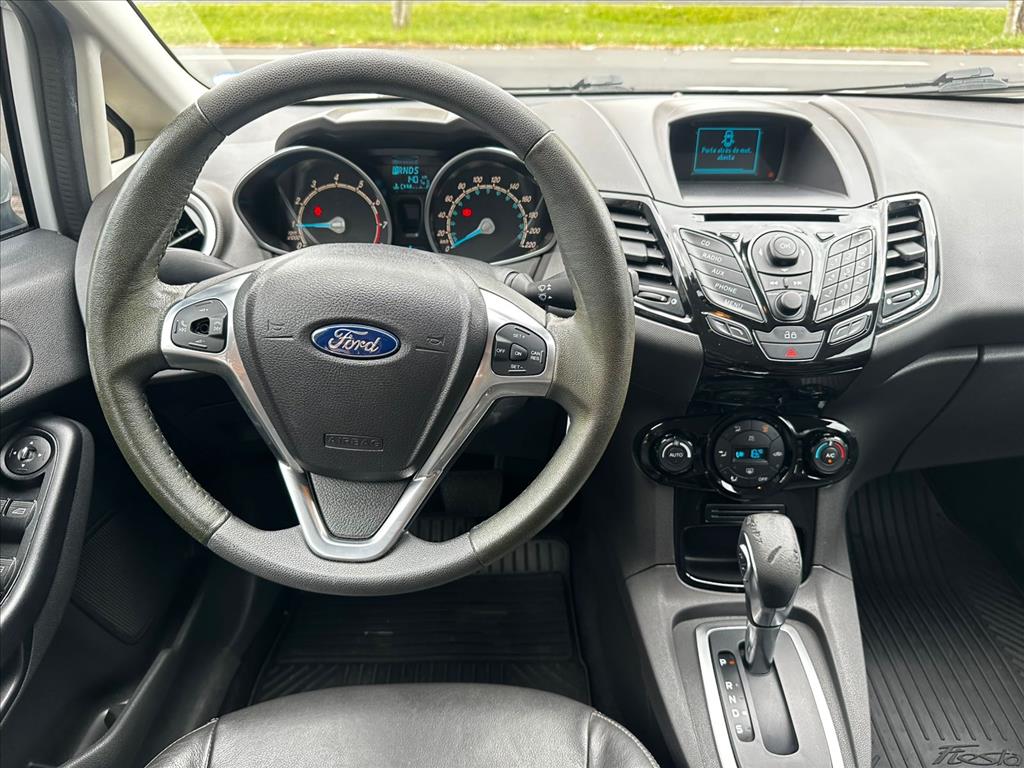 FIESTA 1.6 TITANIUM HATCH 16V FLEX 4P POWERSHIFT12