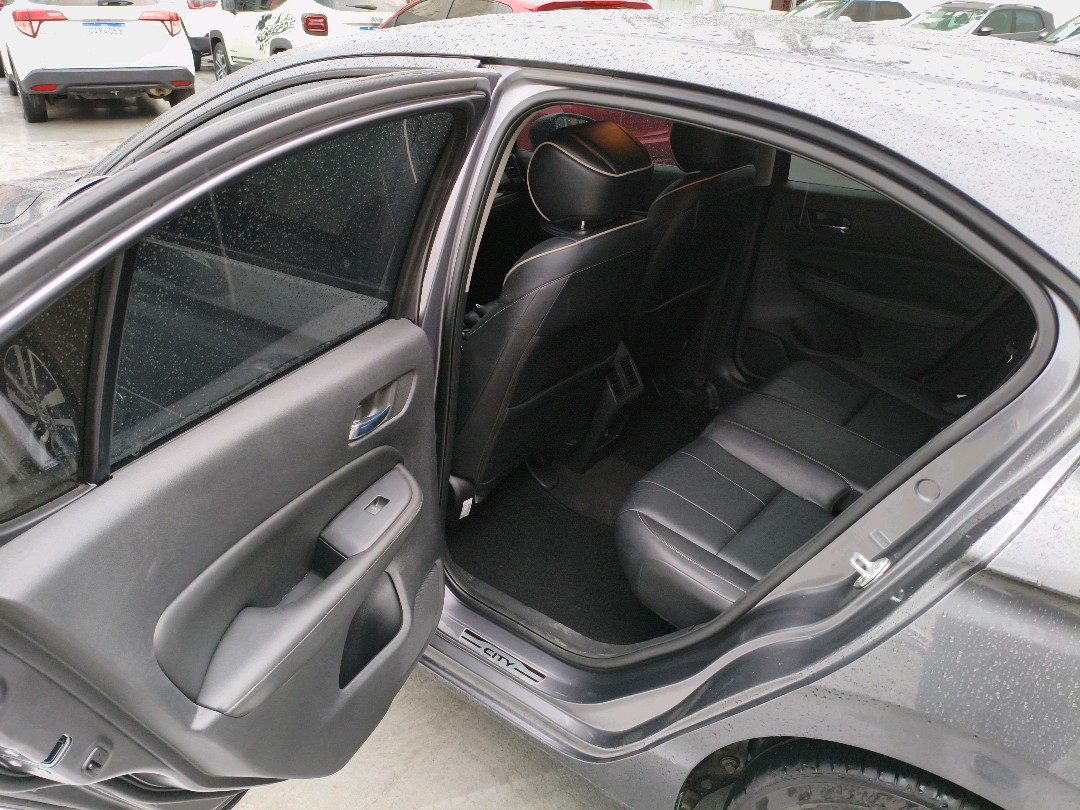 CITY 1.5 i-VTEC FLEX TOURING CVT12