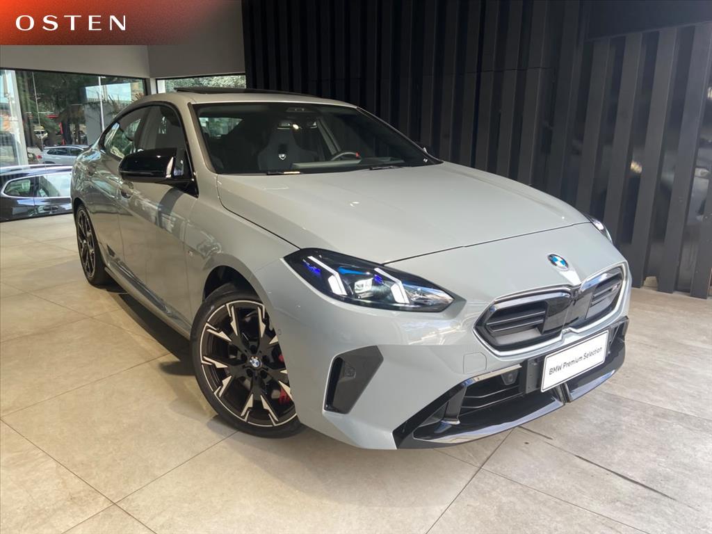 BMW-M235i-2.0 16V TURBO GASOLINA XDRIVE GRAN COUPÉ STEPTRONIC