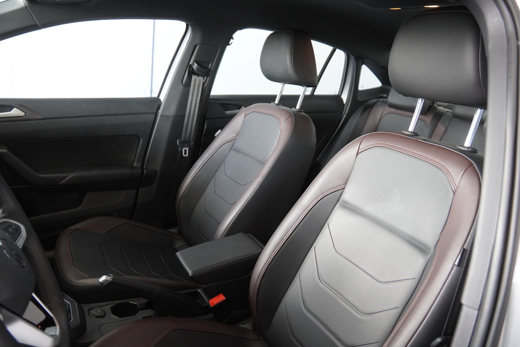 VIRTUS 1.0 200 TSI HIGHLINE AUTOMÁTICO5
