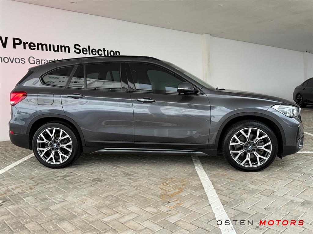 BMW-X1-2.0 16V TURBO ACTIVEFLEX XDRIVE25I SPORT 4P AUTOMÁTICO