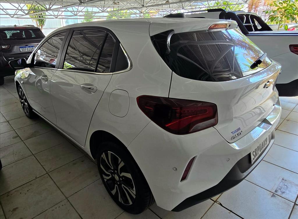 ONIX 1.0 TURBO FLEX PREMIER AUTOMÁTICO11