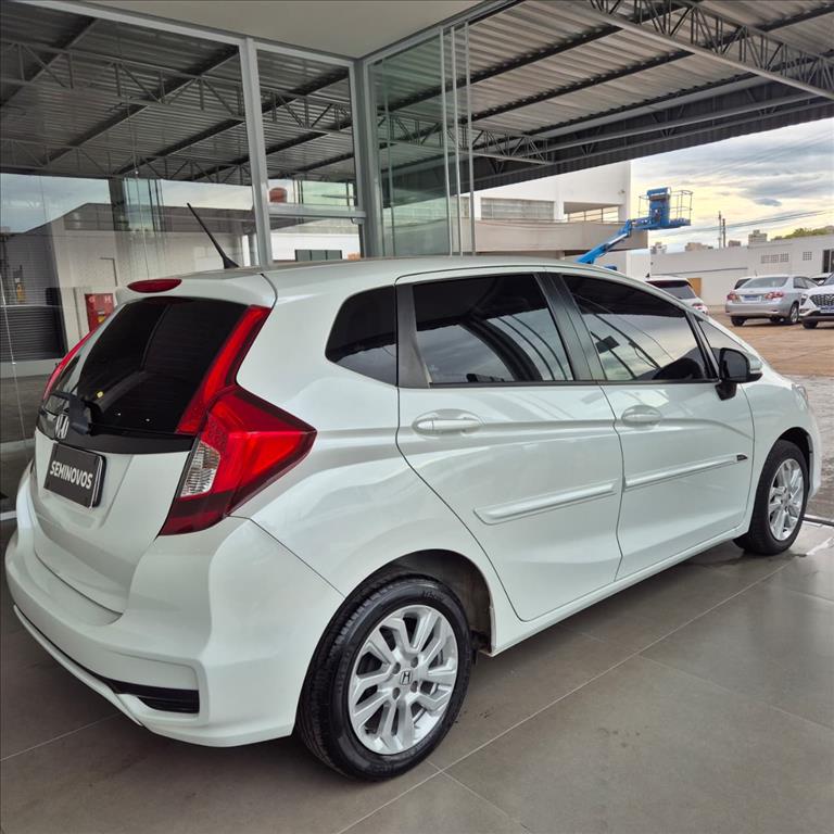 FIT 1.5 PERSONAL 16V FLEX 4P AUTOMÁTICO3