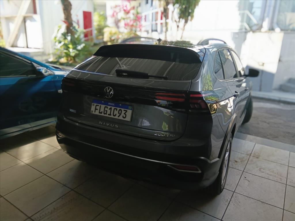 NIVUS 1.0 200 TSI TOTAL FLEX COMFORTLINE AUTOMÁTICO5