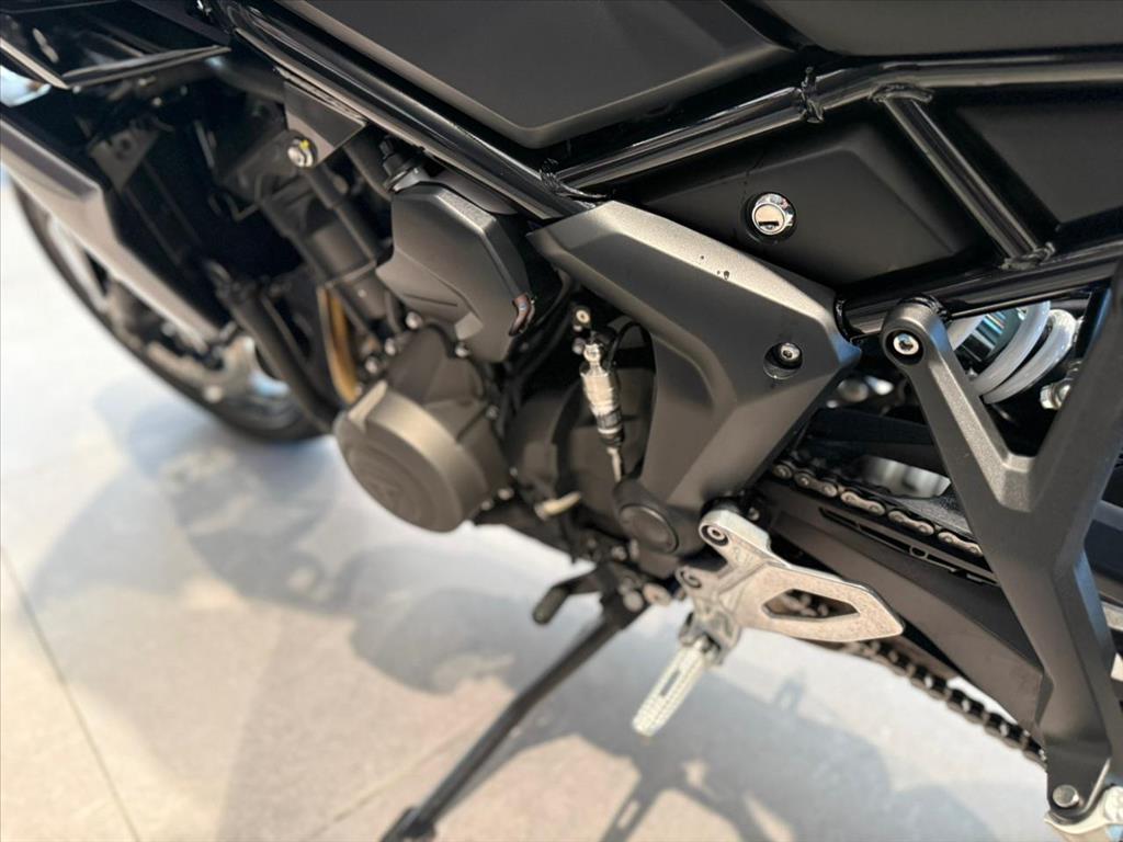 TRIUMPH-TIGER-660 SPORT