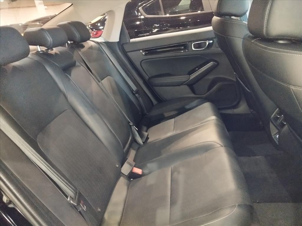CIVIC 2.0 DI e:HEV TOURING e-CVT CIVIC 2.0 DI e:HEV TOURING e-CVT