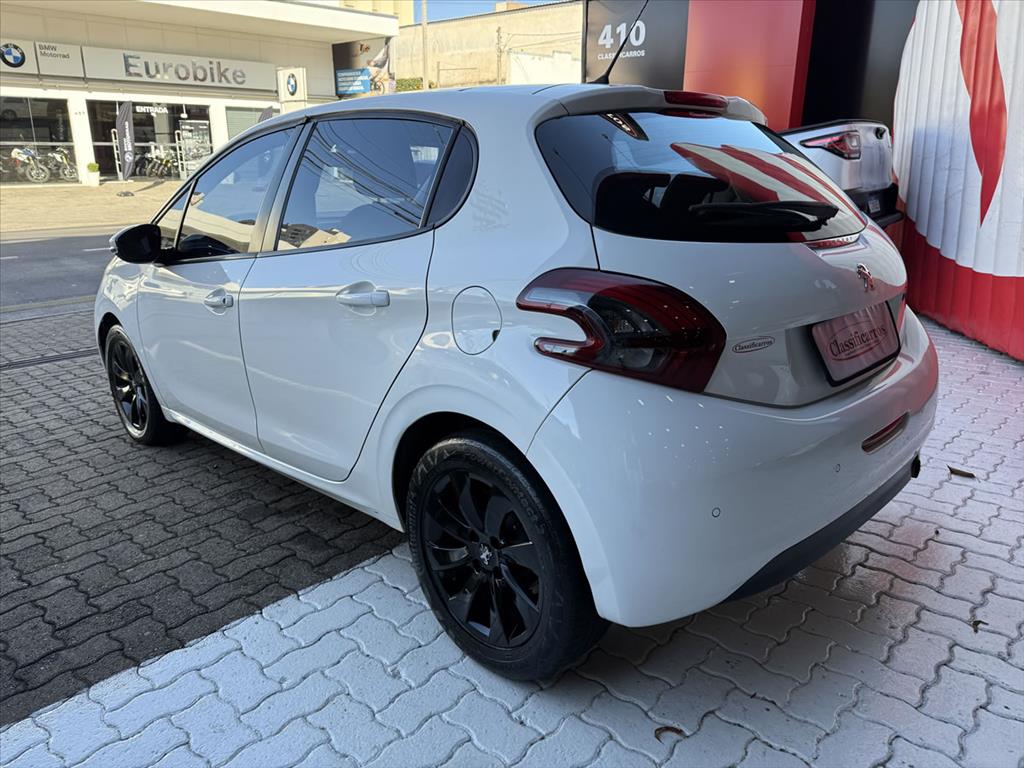 Peugeot 208 - 1.5 ALLURE 8V FLEX 4P MANUAL