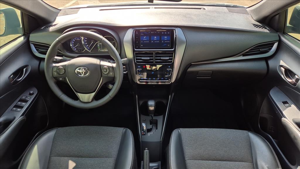 YARIS 1.5 16V FLEX XS CONNECT MULTIDRIVE5