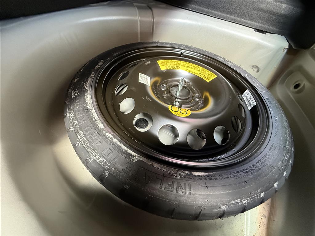 Chevrolet Onix - 1.4 MPFI ACTIV 8V FLEX 4P AUTOMÁTICO