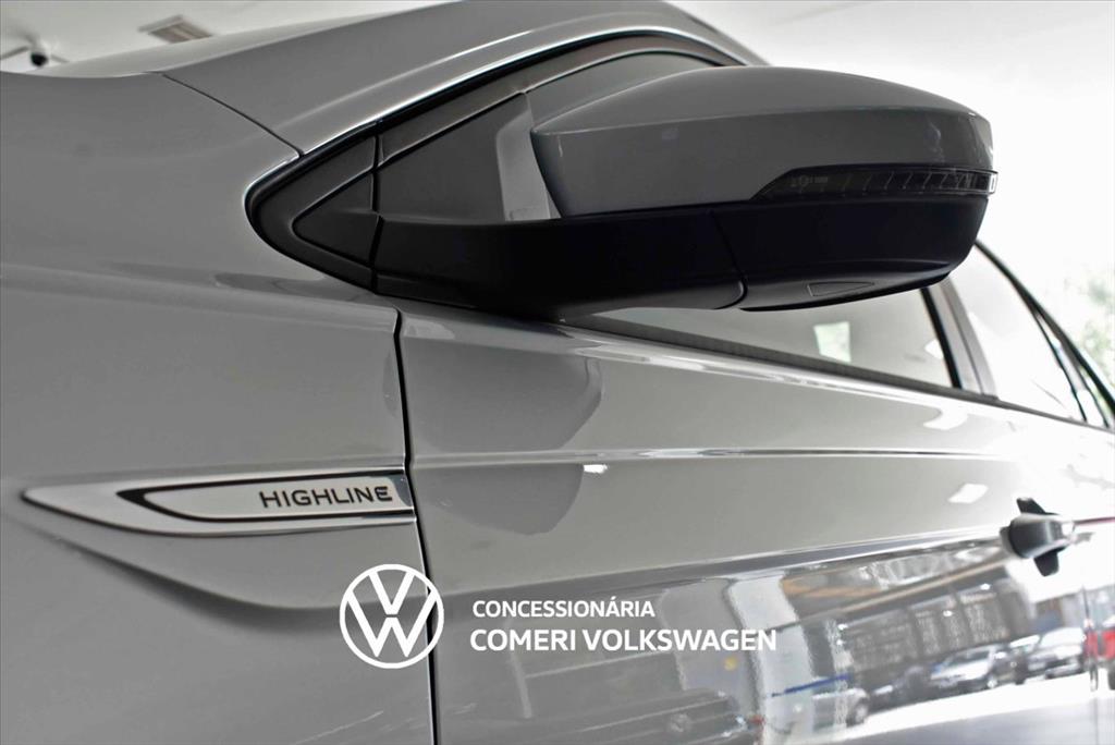 VIRTUS 1.0 200 TSI HIGHLINE AUTOMÁTICO11