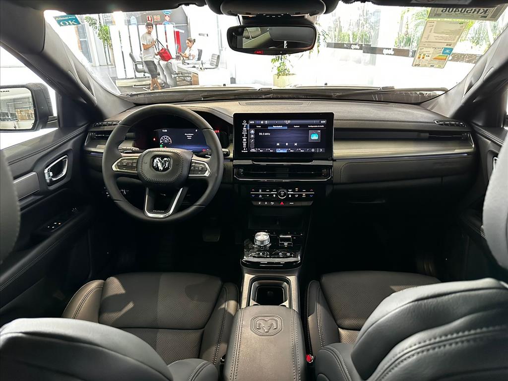 RAMPAGE 2.2 TURBO DIESEL REBEL 4X4 AUTOMÁTICO9