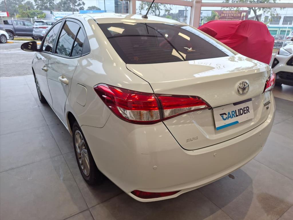 YARIS 1.5 16V FLEX SEDAN XS CONNECT MULTIDRIVE6