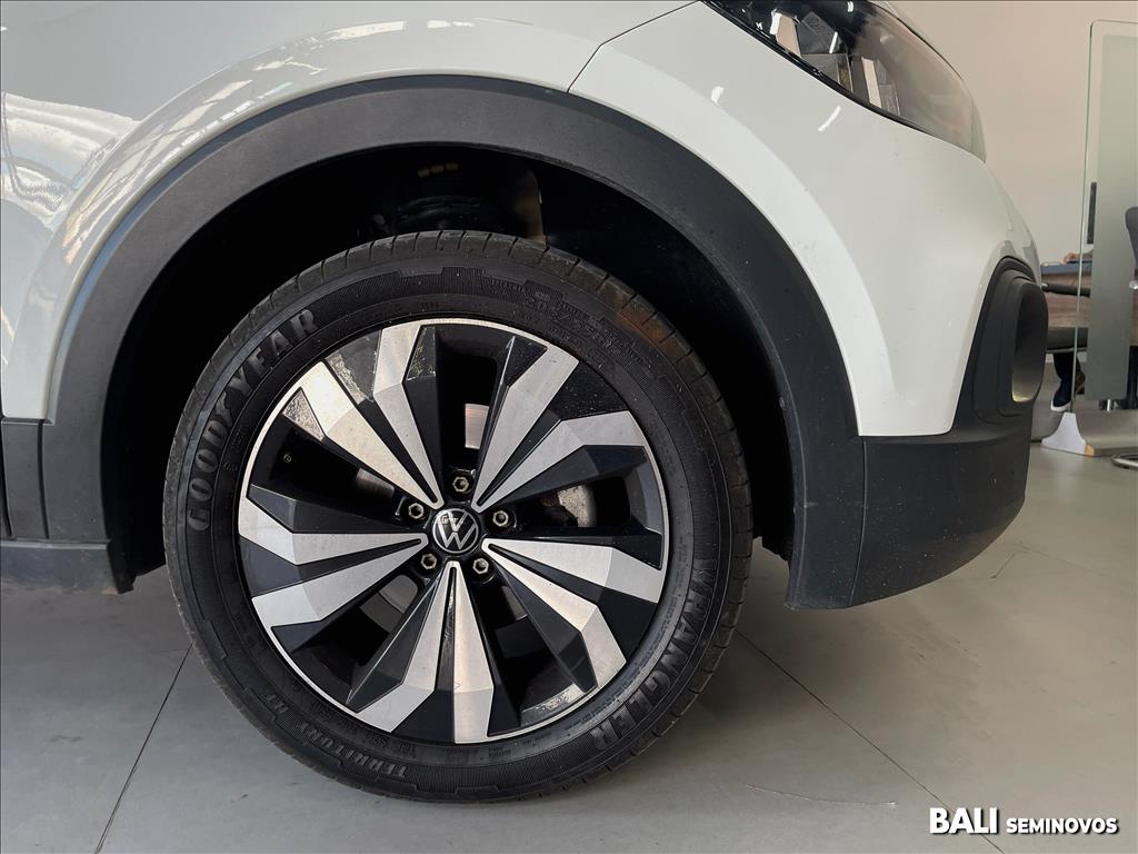 T-CROSS 1.0 200 TSI TOTAL FLEX AUTOMÁTICO8