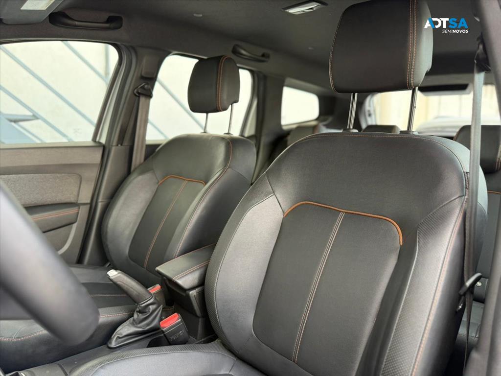 RENAULT DUSTER 1.3 TCE FLEX ICONIC PLUS X-TRONIC