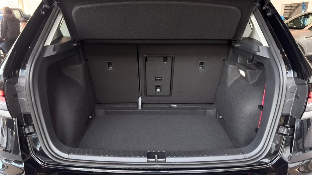 TAOS 1.4 250 TSI TOTAL FLEX COMFORTLINE AUTOMÁTICO13