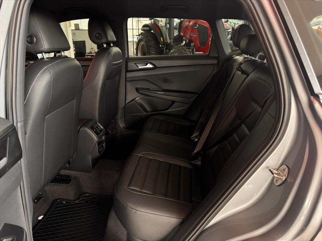 VW - Volkswagen-TAOS-1.4 250 TSI TOTAL FLEX HIGHLINE AUTOMÁTICO