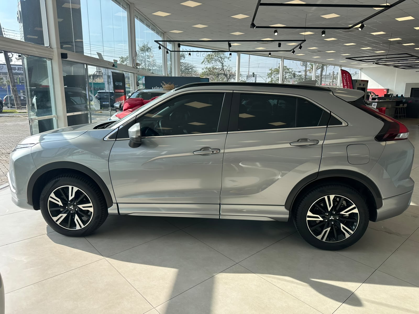 ECLIPSE CROSS 1.5 MIVEC TURBO GASOLINA HPE CVT7