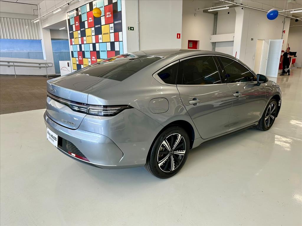 KING 1.5 DM-I PHEV GS AUTOMÁTICO10