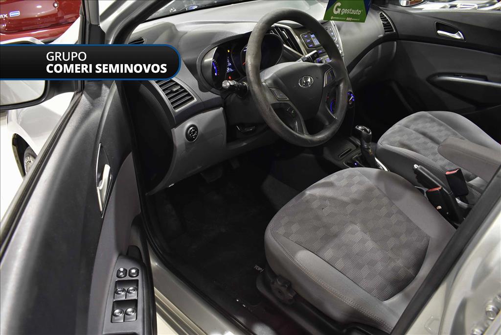 HB20S 1.6 COMFORT PLUS 16V FLEX 4P AUTOMÁTICO