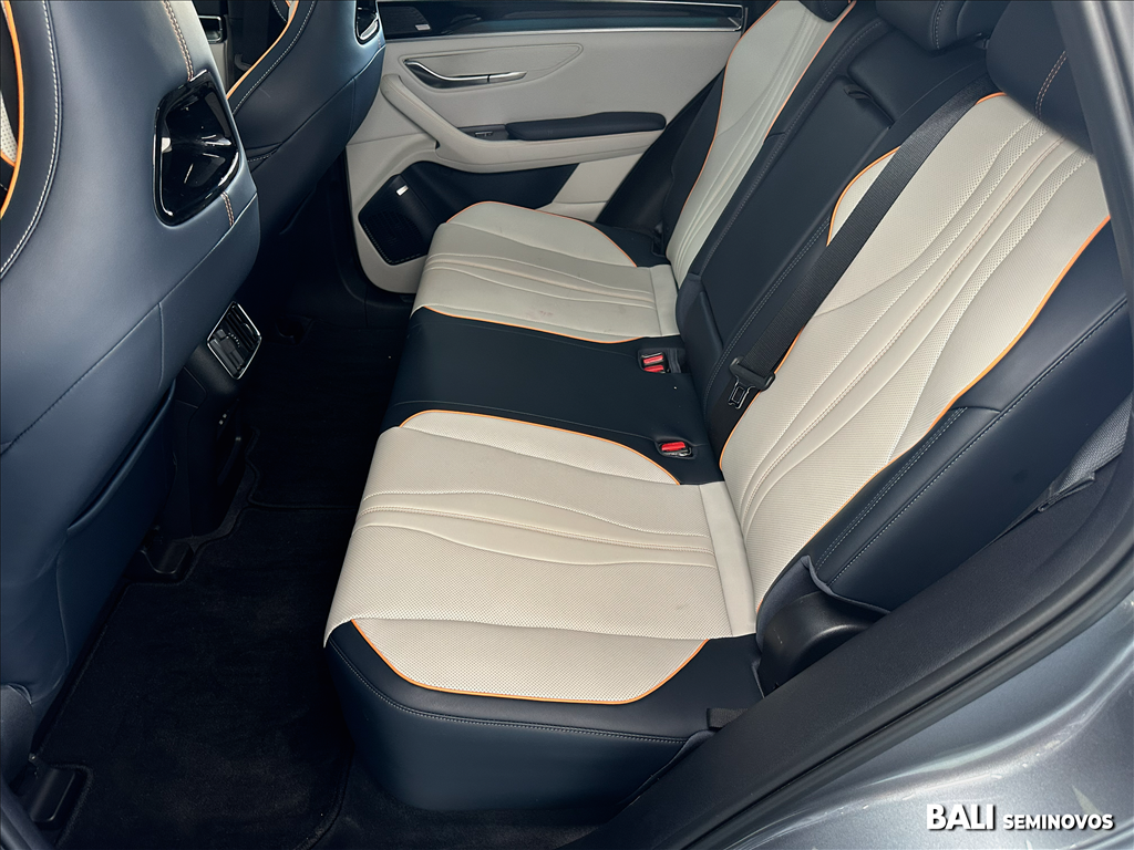 SONG PLUS PREMIUM 1.5 DM-I TURBO HÍBRIDO AWD AUTOMÁTICO17