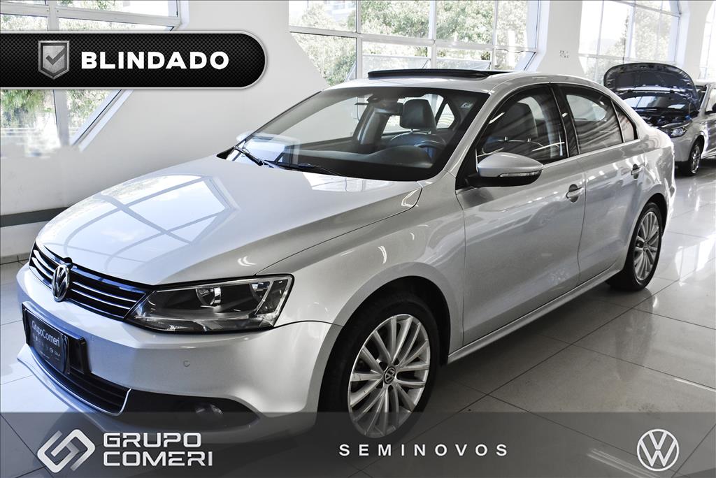 JETTA 2.0 TSI HIGHLINE 211CV GASOLINA 4P TIPTRONIC0