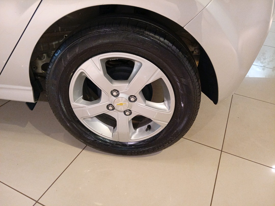 GM - Chevrolet-ONIX-1.4 MPFI LT 8V FLEX 4P MANUAL