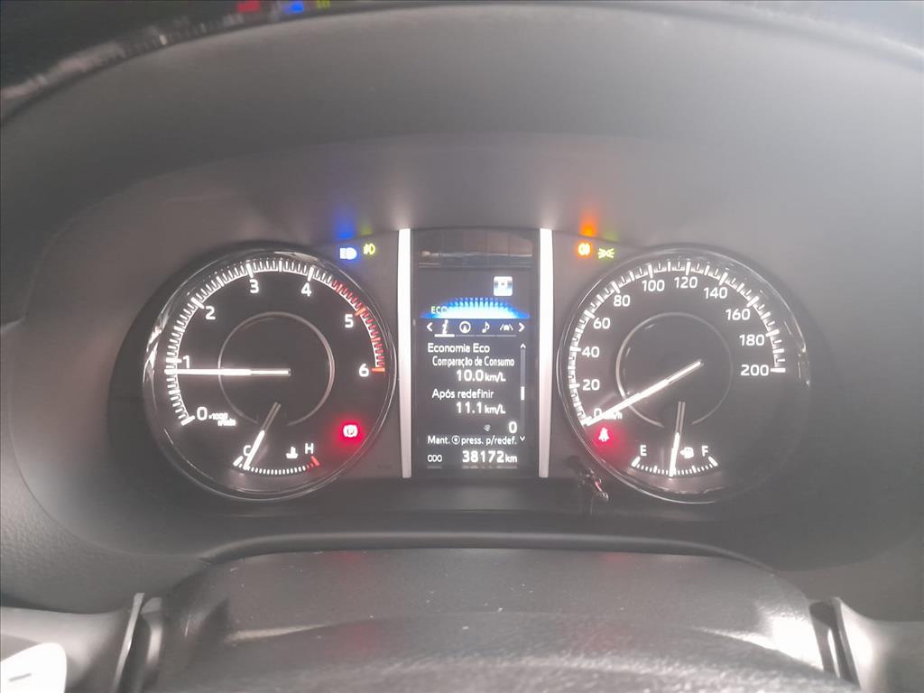 HILUX 2.8 D-4D TURBO DIESEL CD SRX 4X4 AUTOMÁTICO10