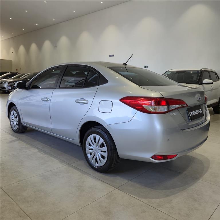 YARIS 1.3 16V FLEX XL LIVE MANUAL5