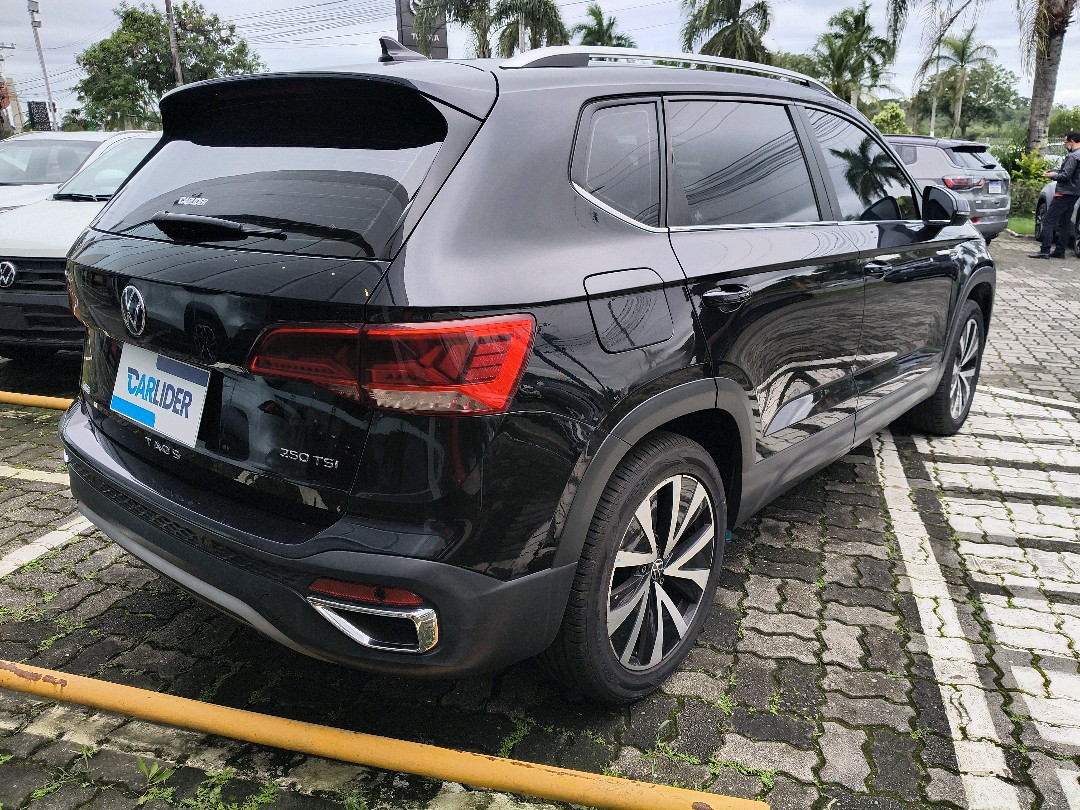 TAOS 1.4 250 TSI TOTAL FLEX HIGHLINE AUTOMÁTICO3