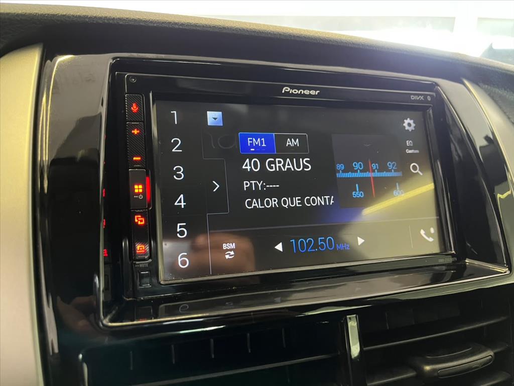 YARIS 1.5 16V FLEX SEDAN XL LIVE MULTIDRIVE11