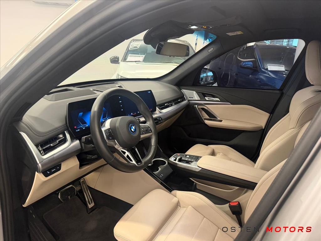 BMW-iX1-ELÉTRICO XDRIVE30 M SPORT