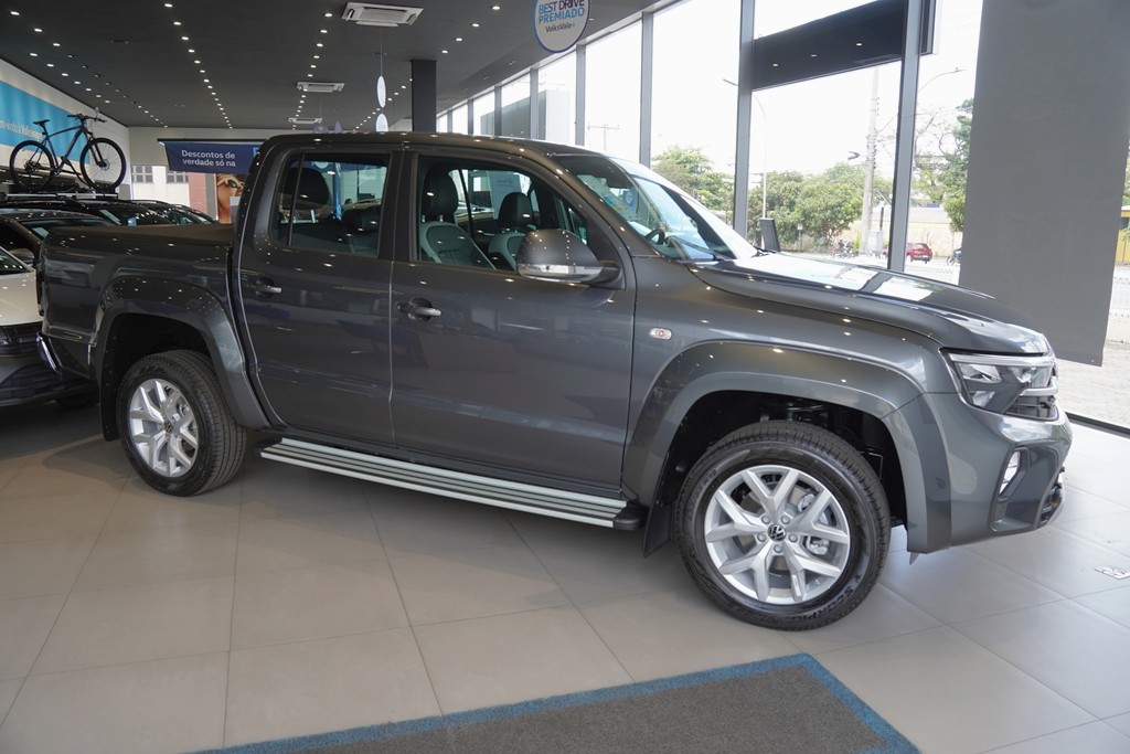 AMAROK 3.0 V6 TDI DIESEL HIGHLINE CD 4MOTION AUTOMÁTICO2