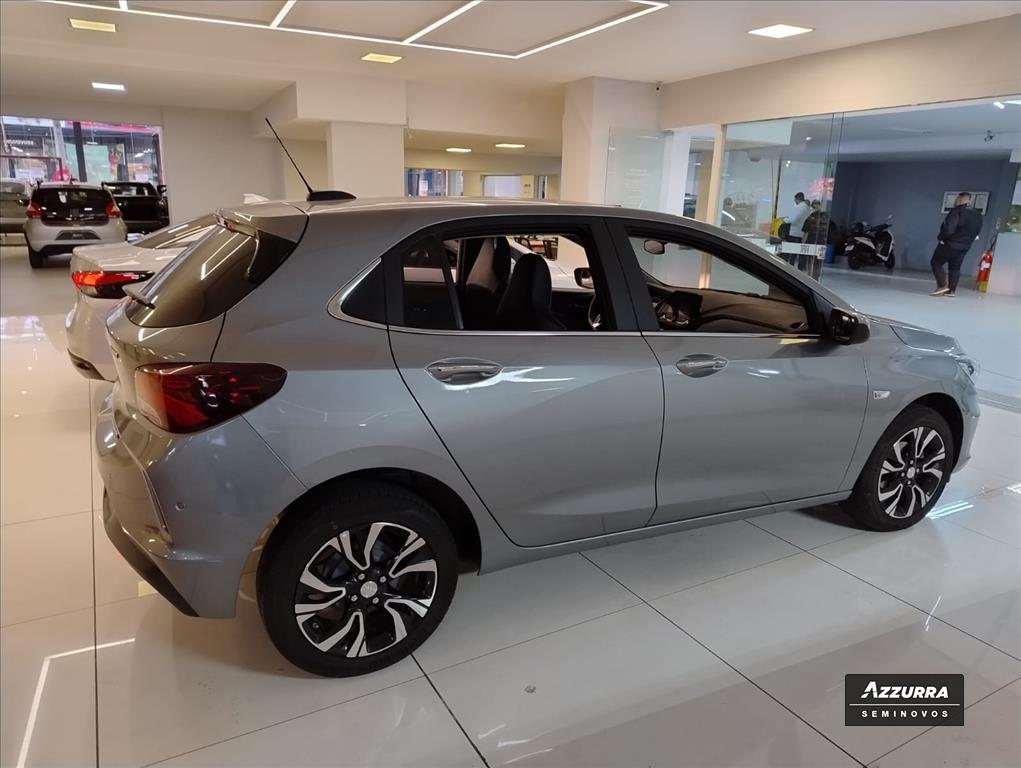 ONIX 1.0 TURBO FLEX PREMIER AUTOMÁTICO8