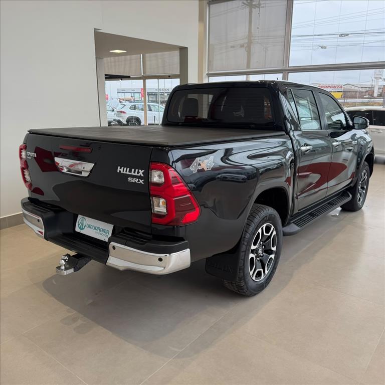 HILUX 2.8 D-4D TURBO DIESEL CD SRX 4X4 AUTOMÁTICO3