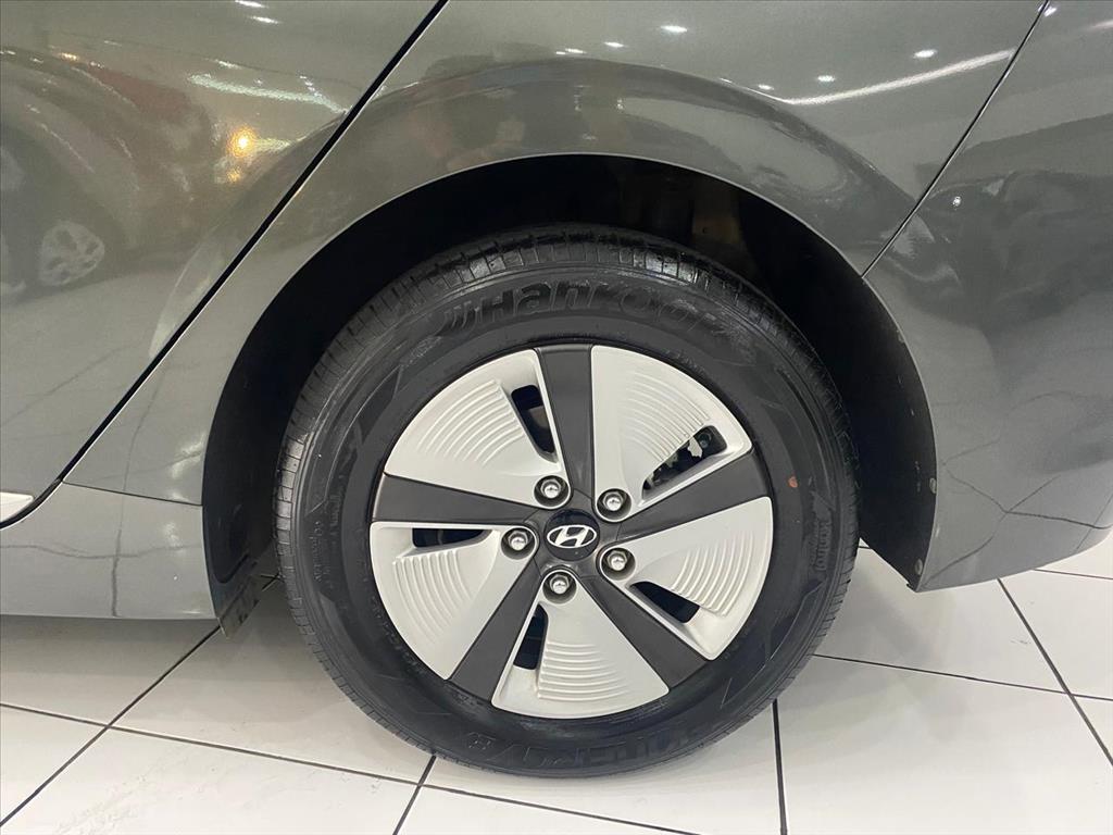 Hyundai-IONIQ-1.6 GDI HEV DCT