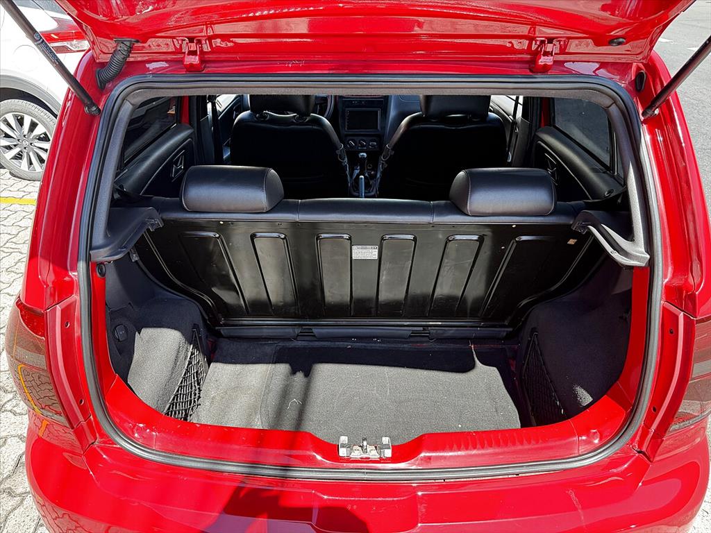 Volkswagen Fox - 1.6 MI ROCK IN RIO 8V FLEX 4P MANUAL