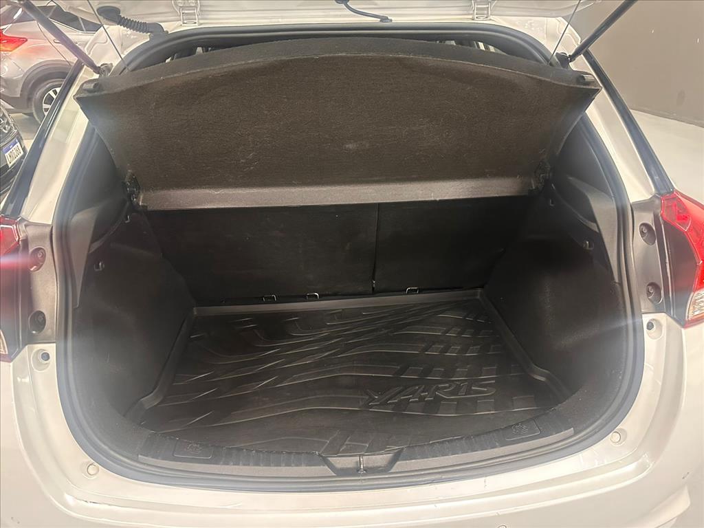 YARIS 1.5 16V FLEX XL PLUS CONNECT MULTIDRIVE6