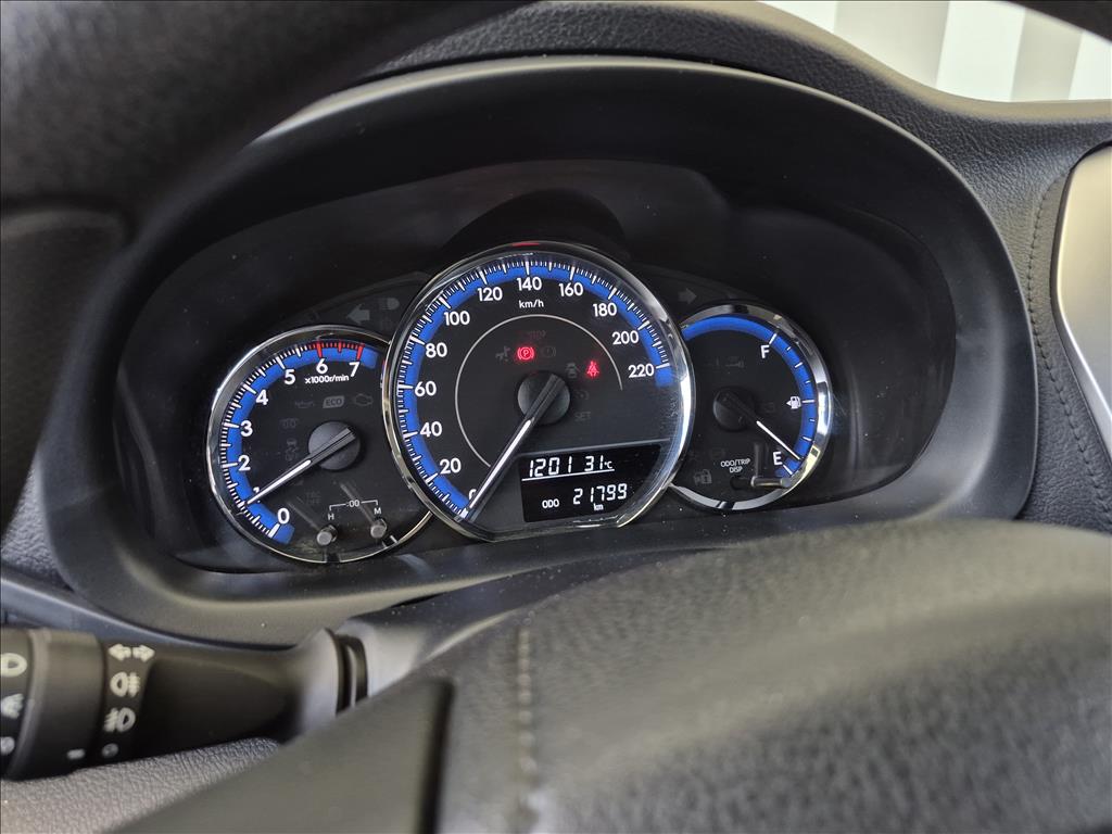 YARIS 1.3 16V FLEX XL MANUAL8