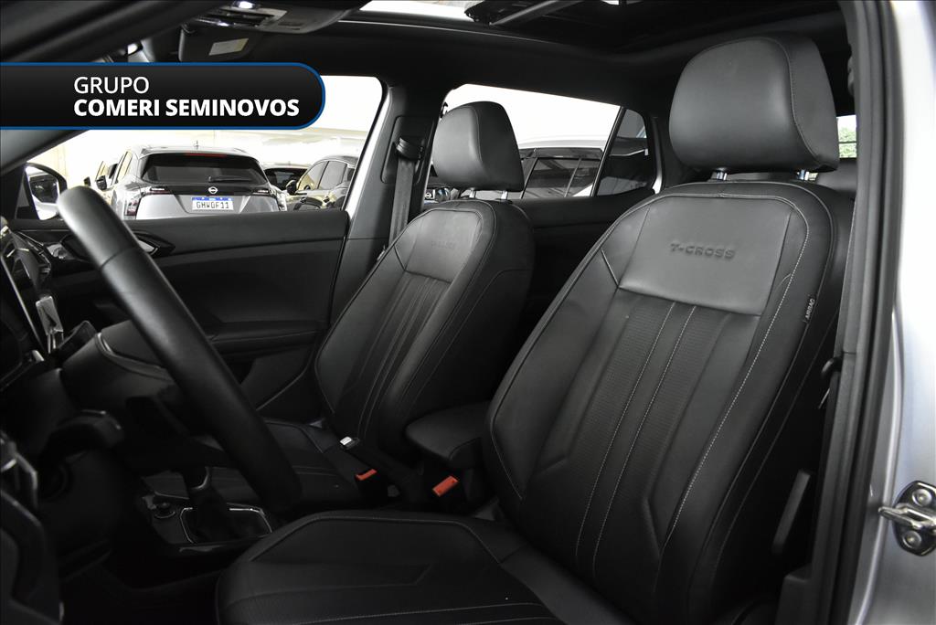 2025 VOLKSWAGEN T-CROSS 1.4 250 TSI TOTAL FLEX HIGHLINE AUTOMÁTICO