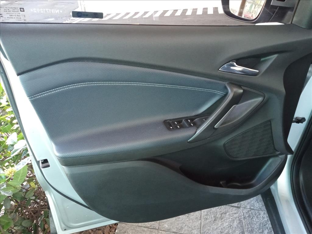 TRACKER 1.2 TURBO FLEX PREMIER AUTOMÁTICO11