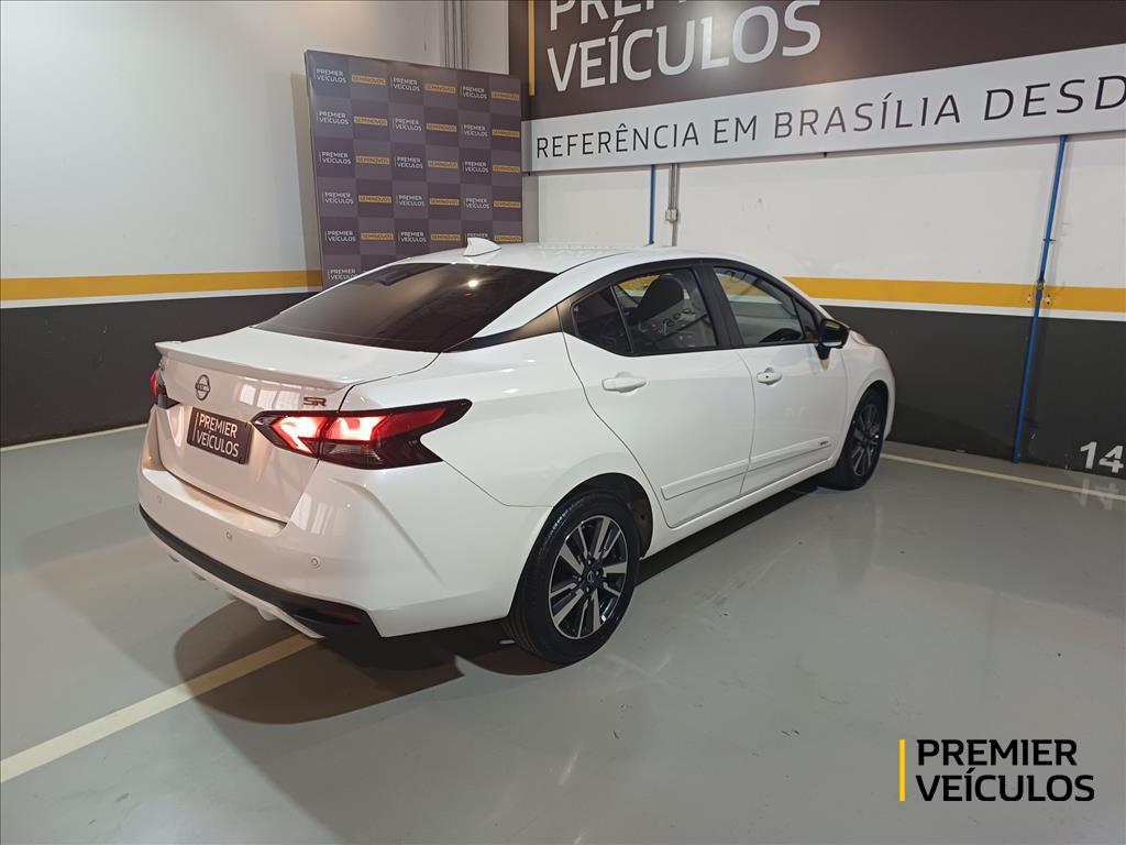 VERSA 1.6 16V FLEX SR XTRONIC10