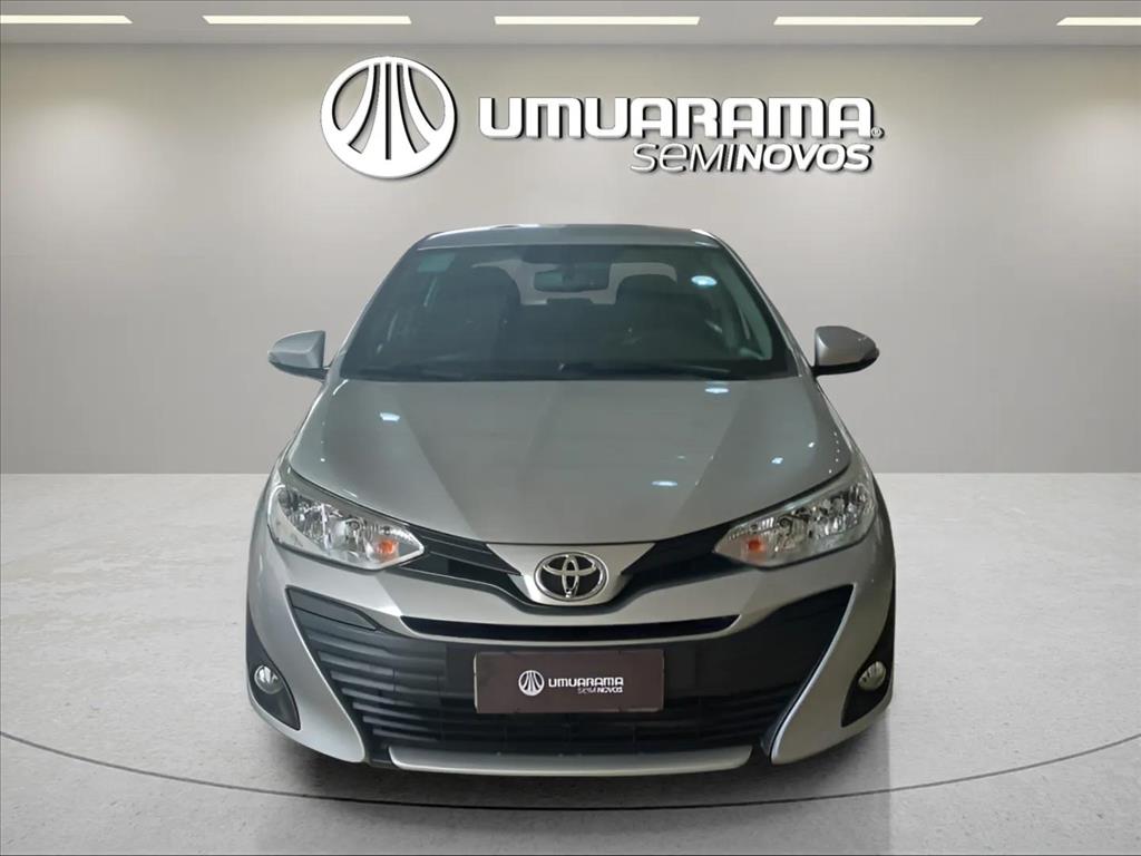 YARIS 1.5 16V FLEX SEDAN XL MANUAL