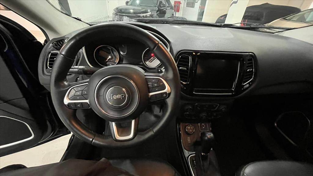 COMPASS 2.0 16V DIESEL LIMITED 4X4 AUTOMÁTICO10